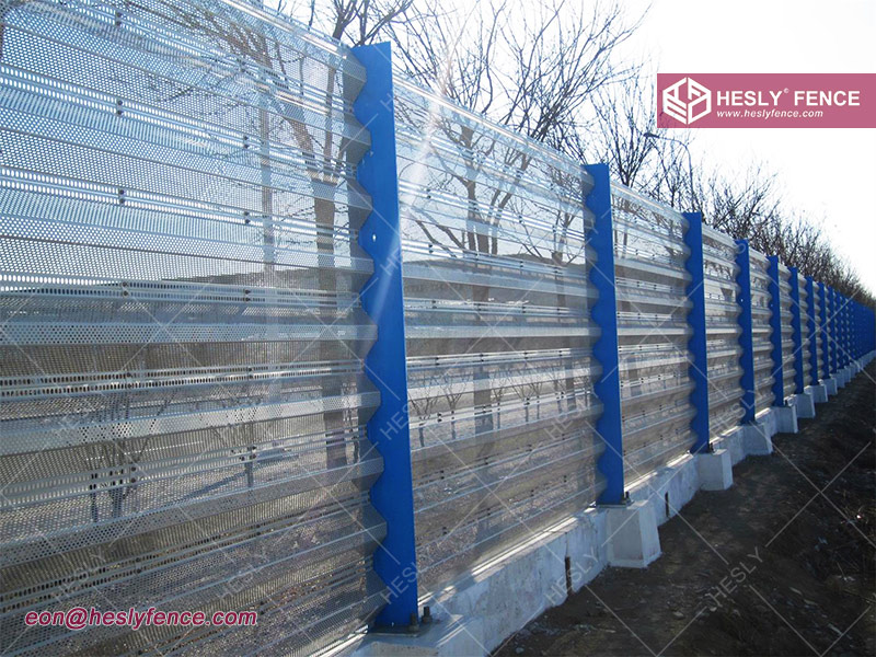 Steel windbreak fence Hesly