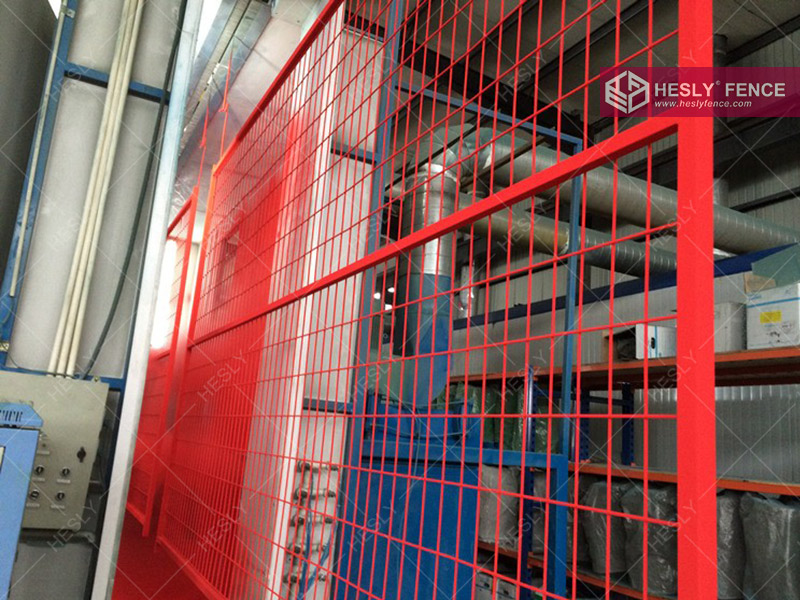 RED temporary fencing panels China Supplier