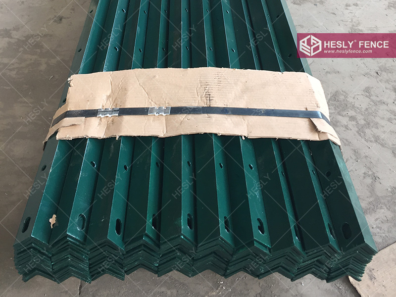 steel palisade fence rails