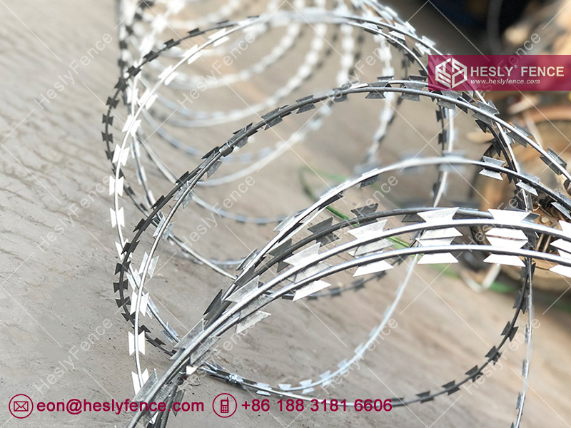 HESLY Concertina razor wire